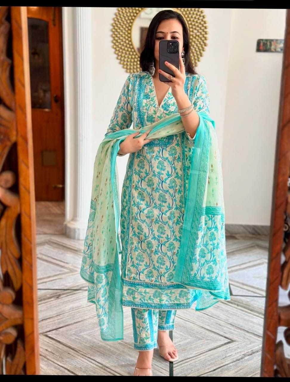 Women's Cotton Floral Printed Anazrkali Kurti with Pant & Dupatta Set